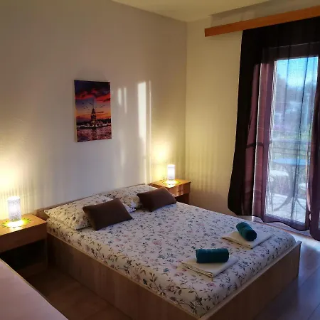 아파트 Apartman Simba